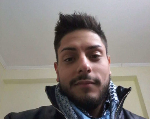 Uomo argentino di 25 anni, di Cesena, snello