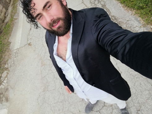 31 anni, magro, latina, uomo, di Fiumicino